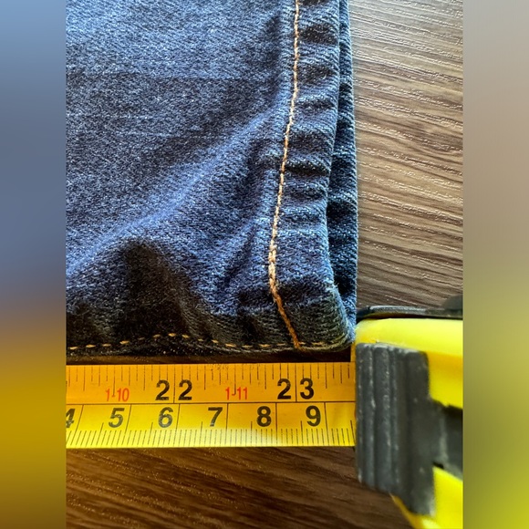 Lucky Brand ladies jeans - Picture 8 of 9